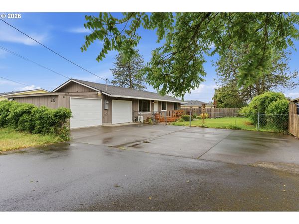 335 N 17TH ST, St. Helens, OR 97051