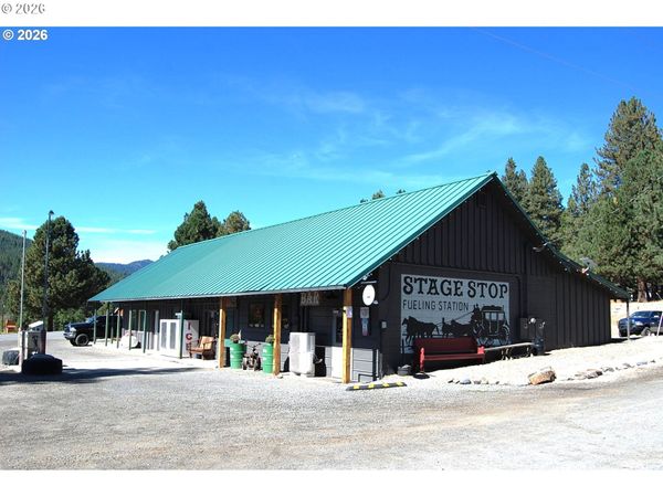 120 NW Sumpter Valley HWY, Sumpter, OR 97877