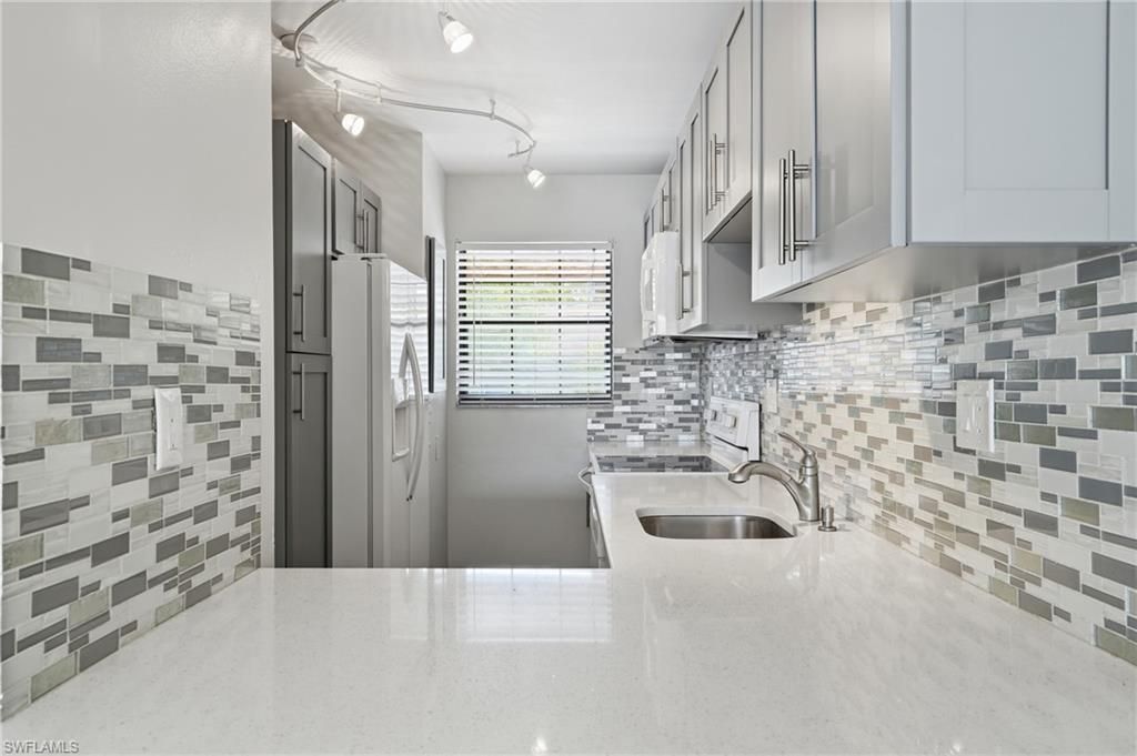 5323 Treetops Dr , Unit T203, Naples, FL 34113 Photo