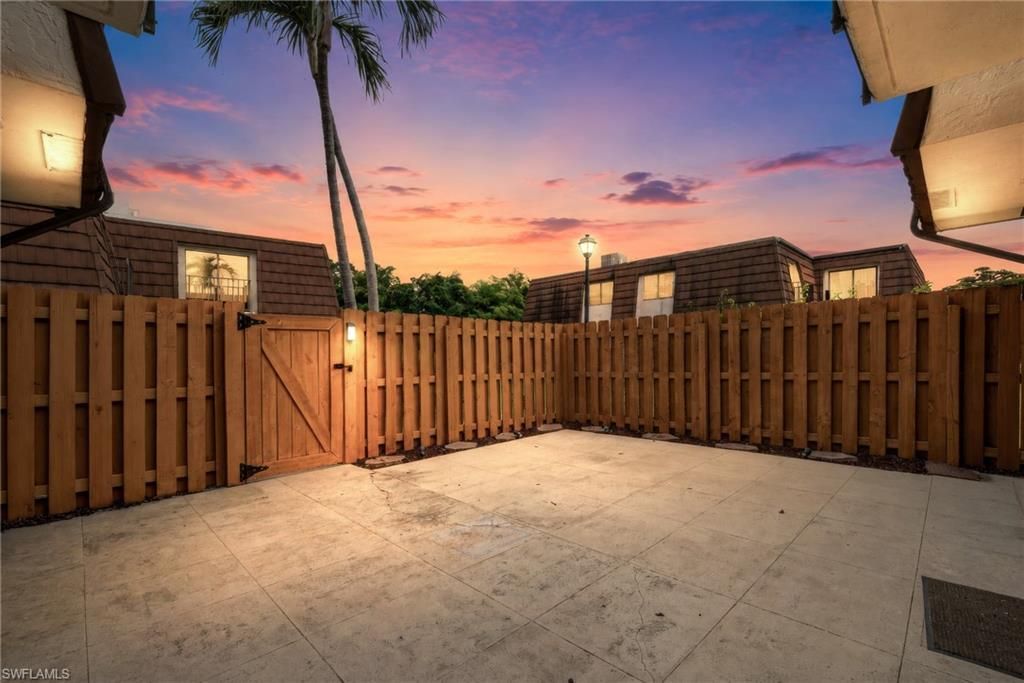 1418 Park Shore Cir , Unit 3, Fort Myers, FL 33901 Photo