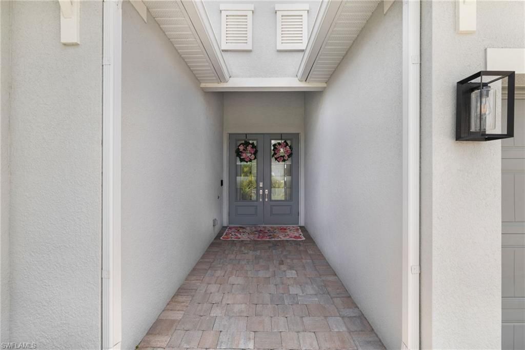 13696 Blue Bay Cir , Fort Myers, FL 33913 Photo