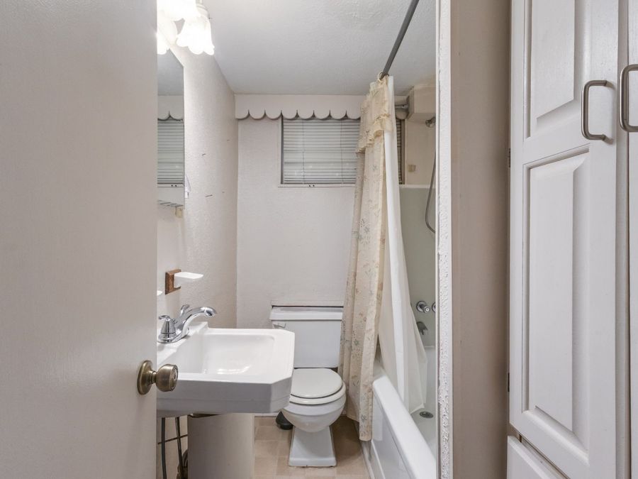 Property Image 87