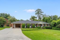 5826 Sylvan Drive photo 4