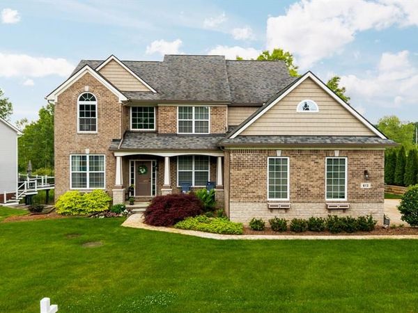 613 Olivia Drive, Milford Twp, MI 48381