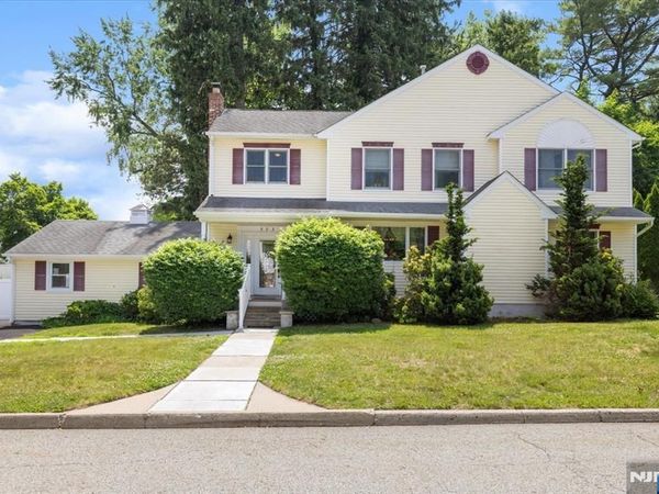 583 Brookside Avenue, ORADELL, NJ 07649