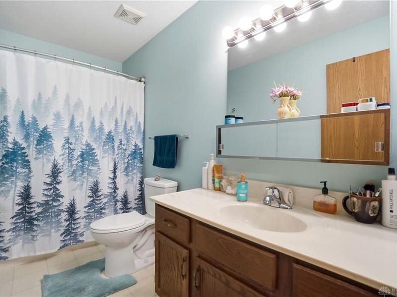 1043 Armsgate Road, Springfield, OH 45503 Photo 31