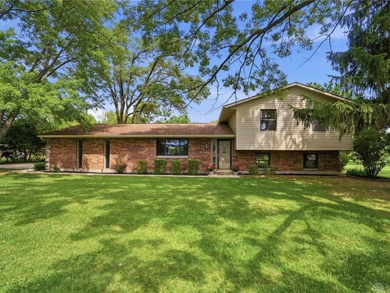 7655 Windham Road, Bethel Township, OH 45371 Photo 2