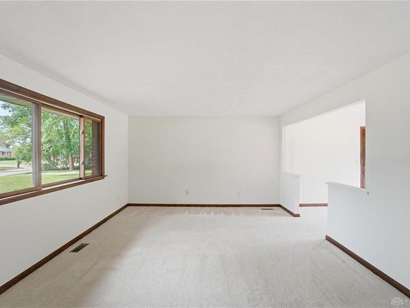7655 Windham Road, Bethel Township, OH 45371 Photo 6