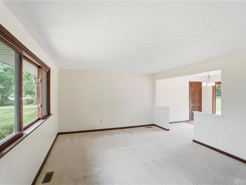 7655 Windham Road, Bethel Township, OH 45371 Photo 7