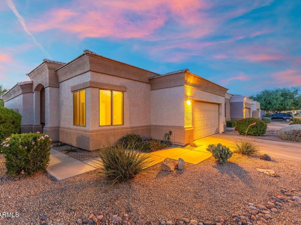 6384 W PONTIAC Drive, Glendale, AZ 85308