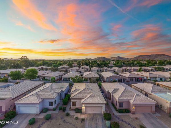 6384 W PONTIAC Drive, Glendale, AZ 85308