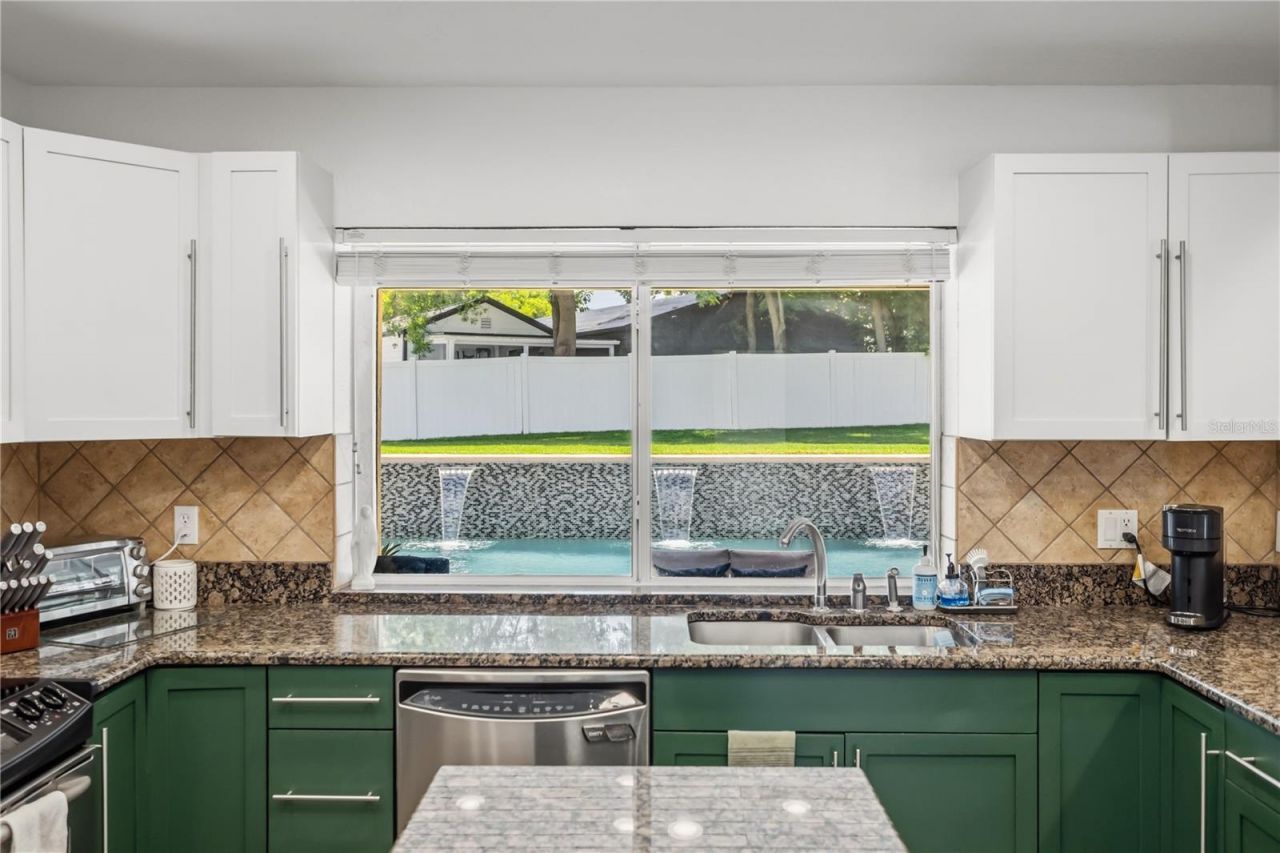 404 Barclay Avenue , Altamonte Springs, FL 32701 Photo