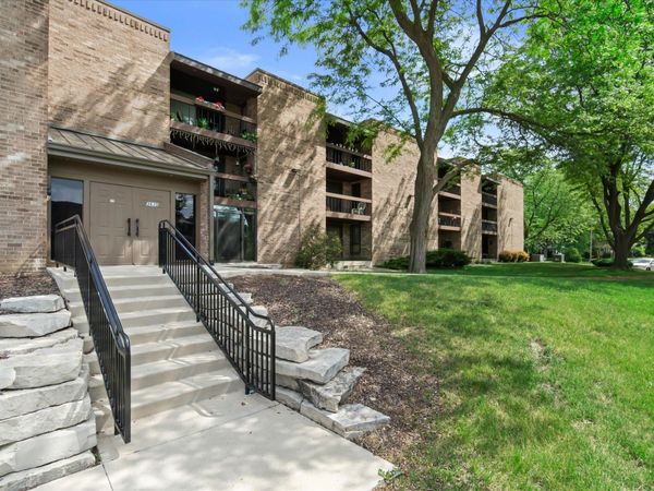 3635 N Tucker Pl, Unit 203, Milwaukee, WI 53222
