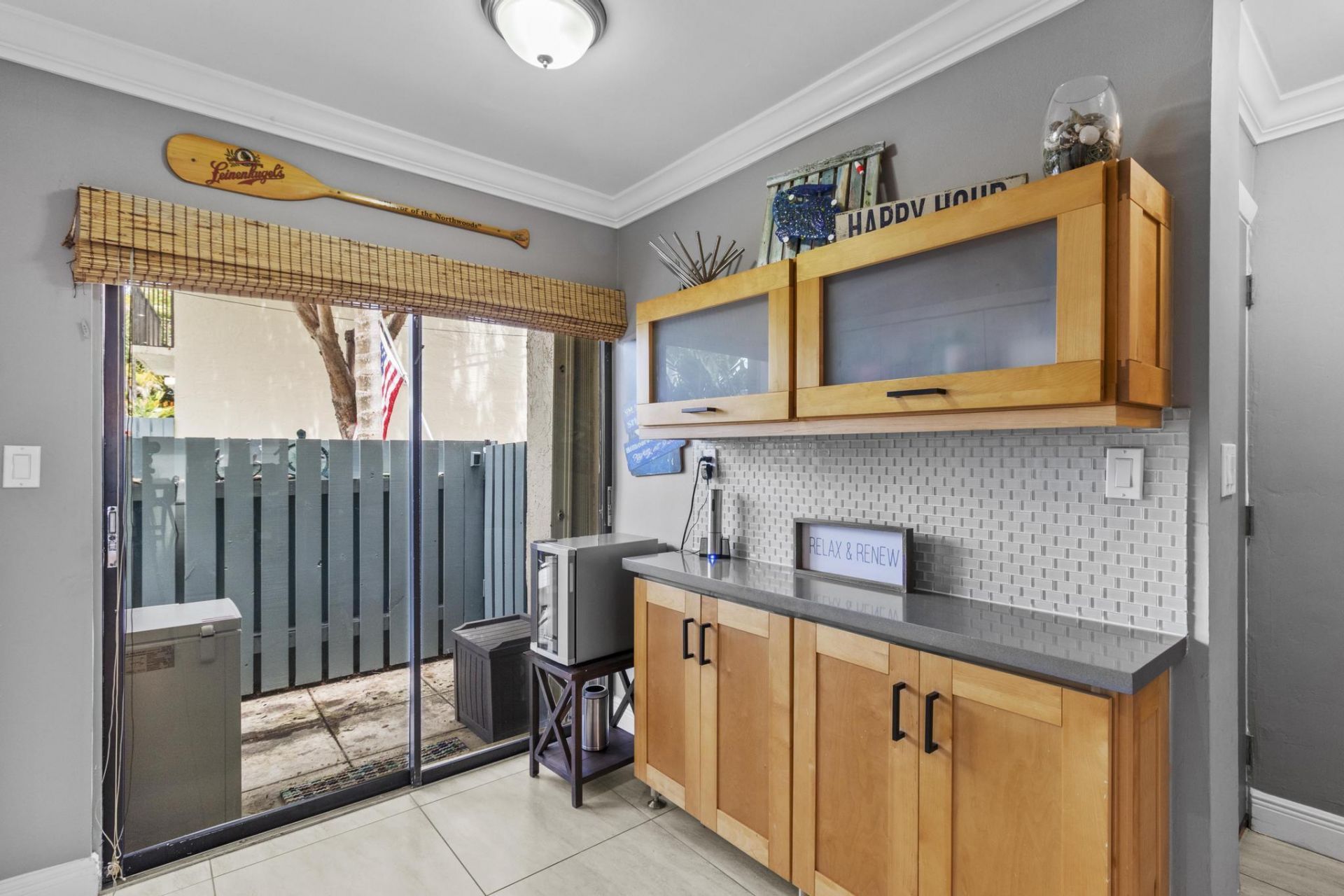 87200 Overseas Highway, Unit APT A 7, Islamorada, FL 33036 Photo