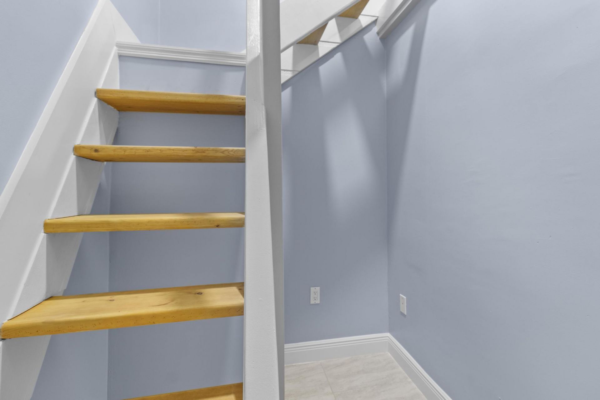87200 Overseas Highway, Unit APT A 7, Islamorada, FL 33036 Photo