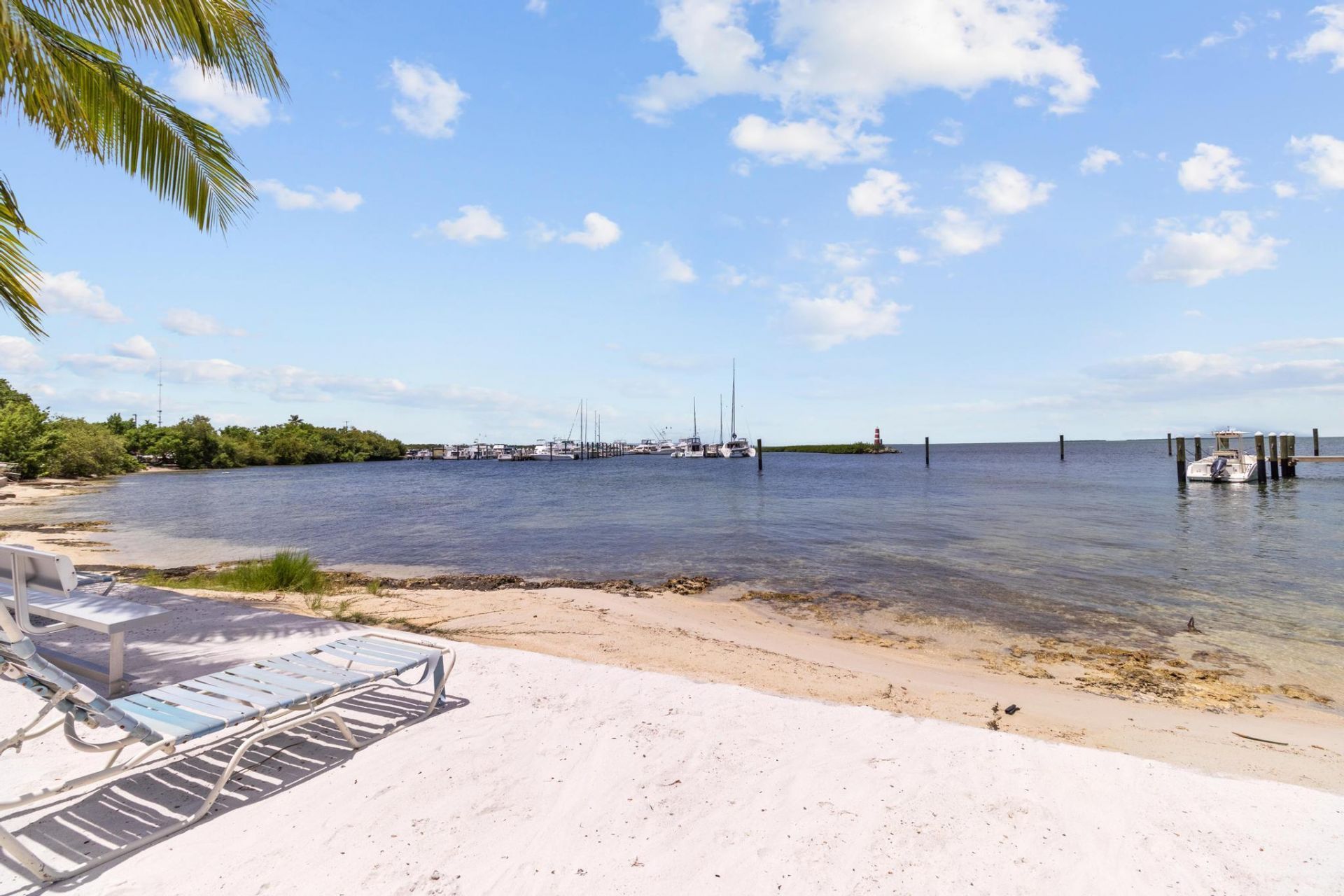 87200 Overseas Highway, Unit APT A 7, Islamorada, FL 33036 Photo
