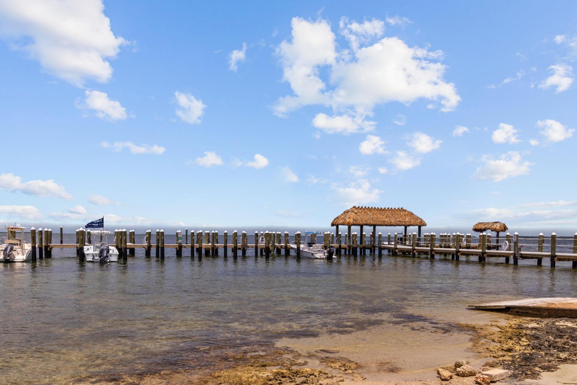87200 Overseas Highway, Unit APT A 7, Islamorada, FL 33036 Photo