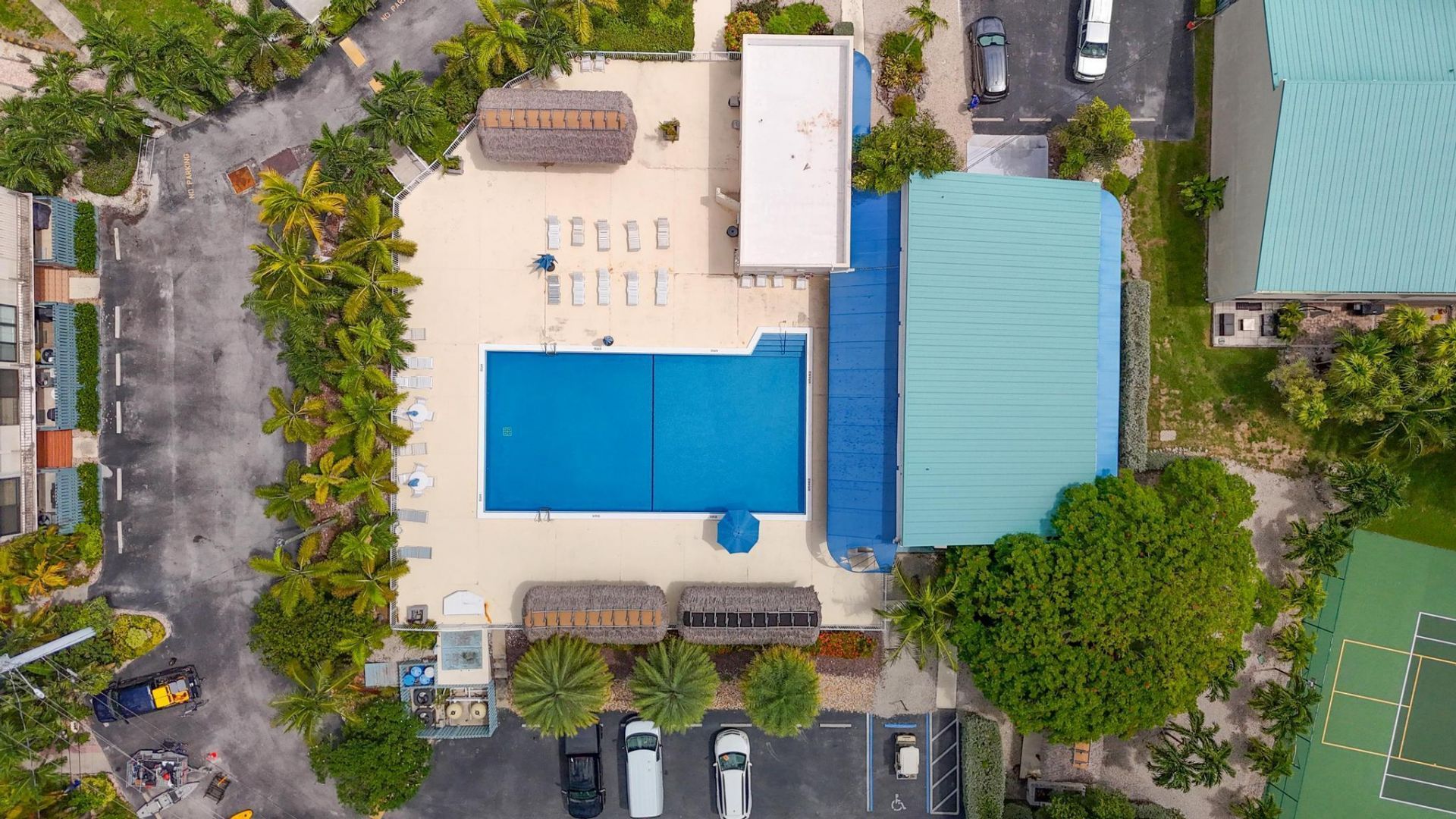 87200 Overseas Highway, Unit APT A 7, Islamorada, FL 33036 Photo