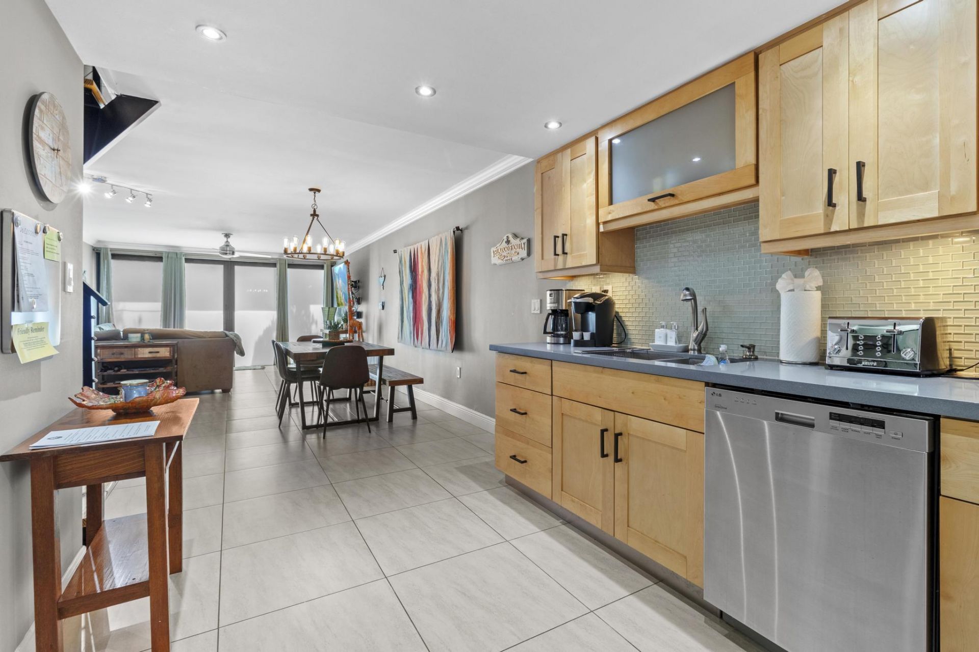87200 Overseas Highway, Unit APT A 7, Islamorada, FL 33036 Photo