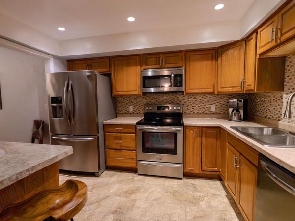 2055 Carriage Drive SW, Unit 2055H, Rochester, MN 55902