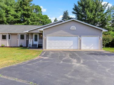 6312 Stark Road, Harris, MN 55032