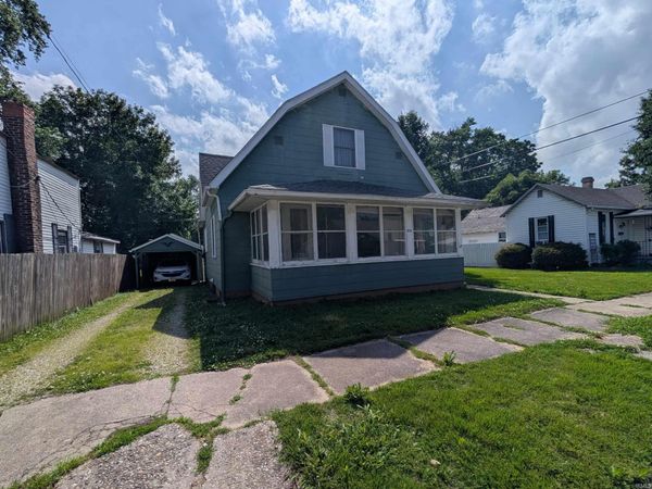 915 Prairie Street, Vincennes, IN 47591