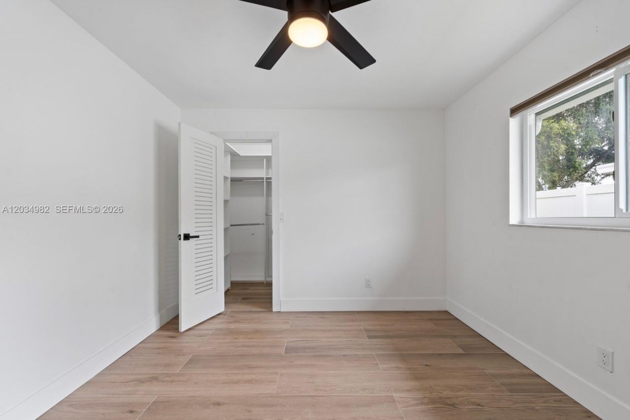 8951 NW 21st St , Pembroke Pines, FL 33024 Photo