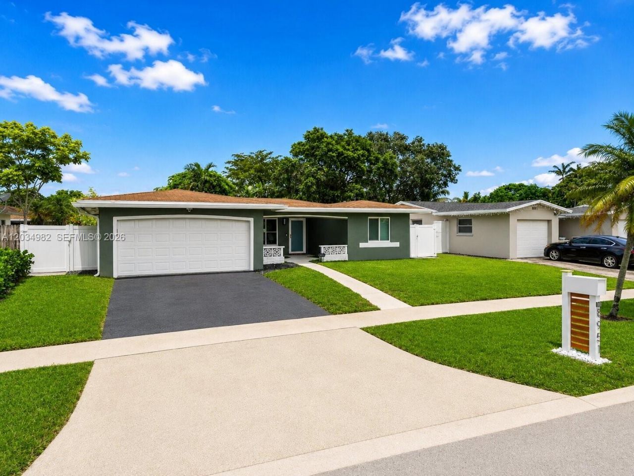 8951 NW 21st St , Pembroke Pines, FL 33024 Photo