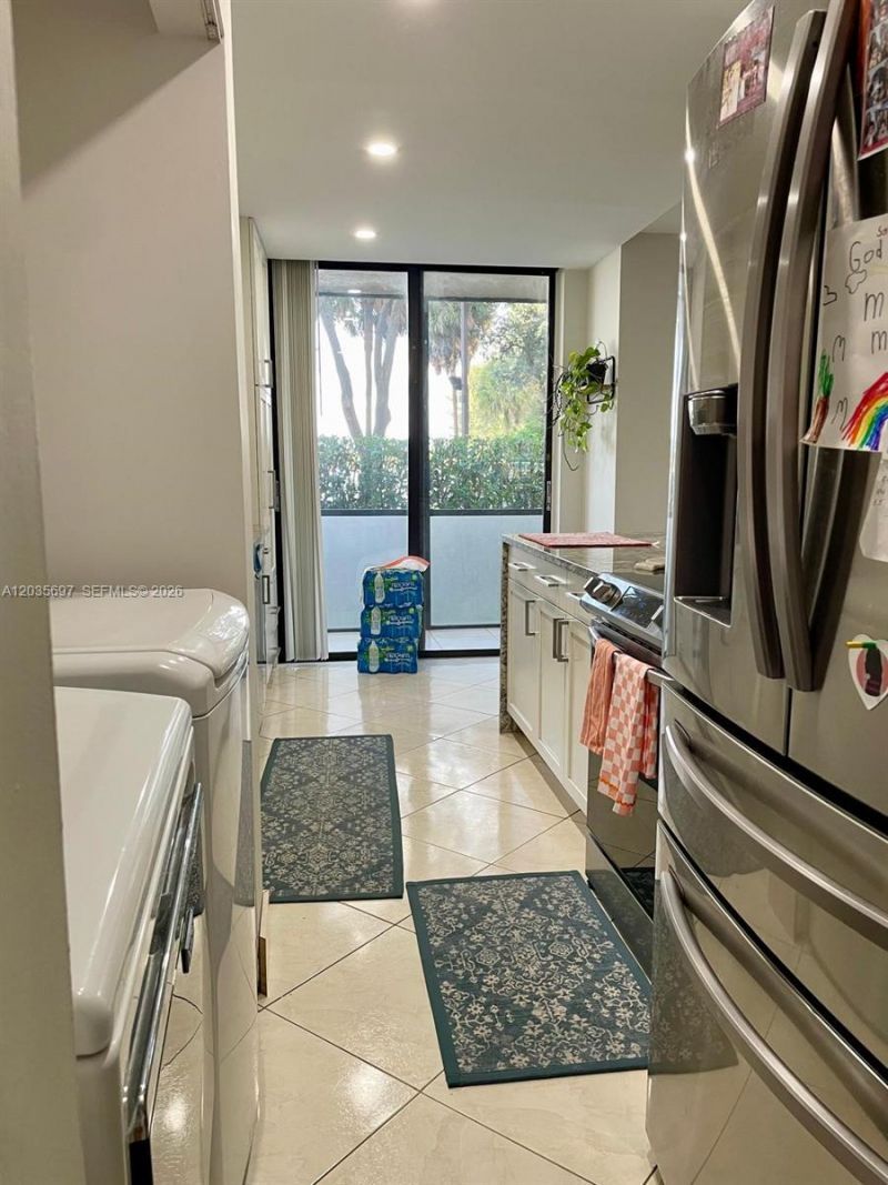 3450 Blue Lake Dr , Unit 107, Pompano Beach, FL 33064 Photo