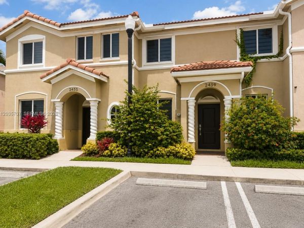 2459 SE 10th St, Unit 2459, Homestead, FL 33035