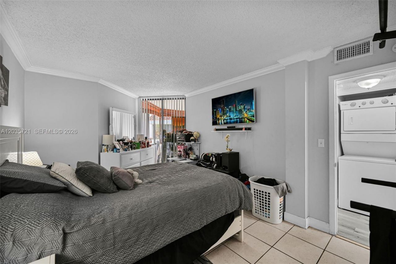 8255 SW 152nd Ave , Unit E-312, Miami, FL 33193 Photo