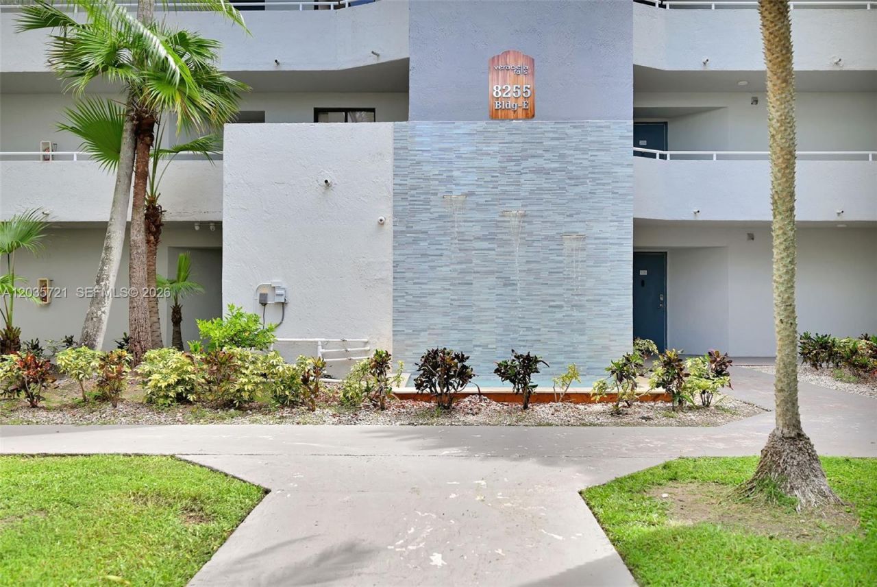 8255 SW 152nd Ave , Unit E-312, Miami, FL 33193 Photo