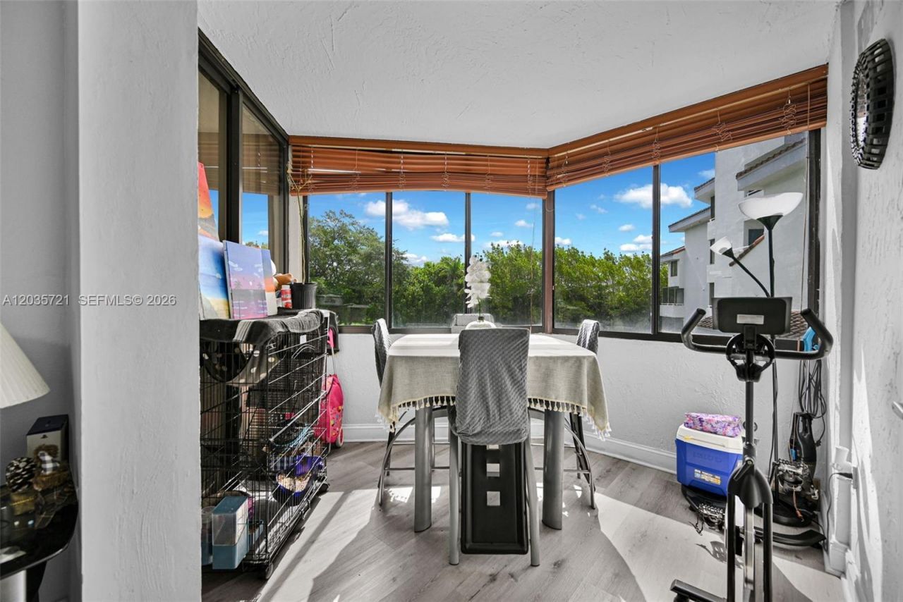 8255 SW 152nd Ave , Unit E-312, Miami, FL 33193 Photo