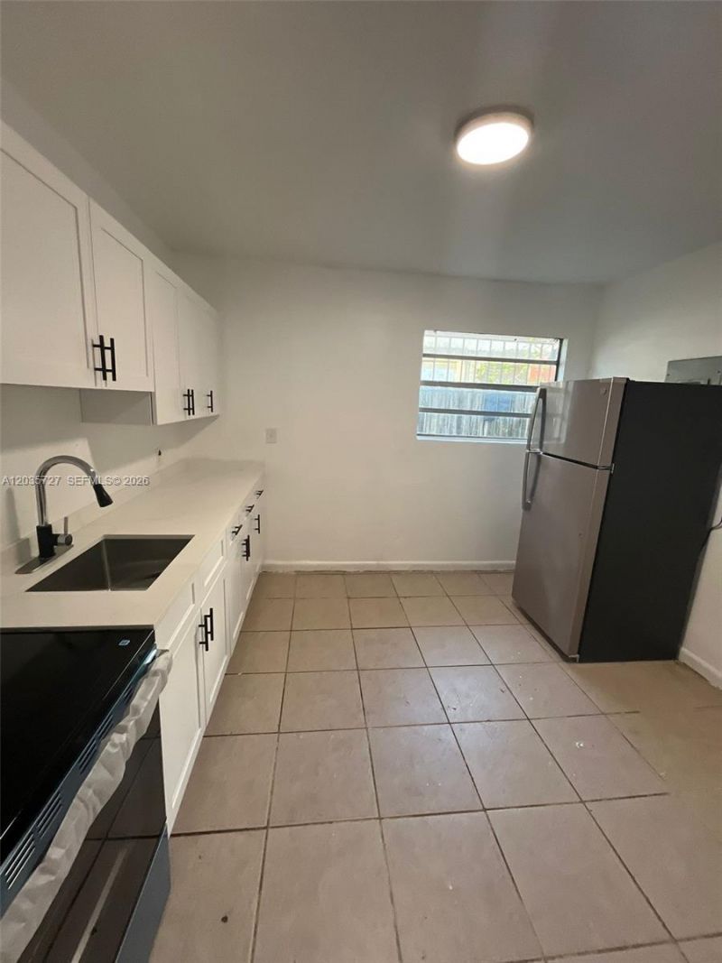 6345 N Miami Ave, Unit FRONT, Miami, FL 33150 Photo