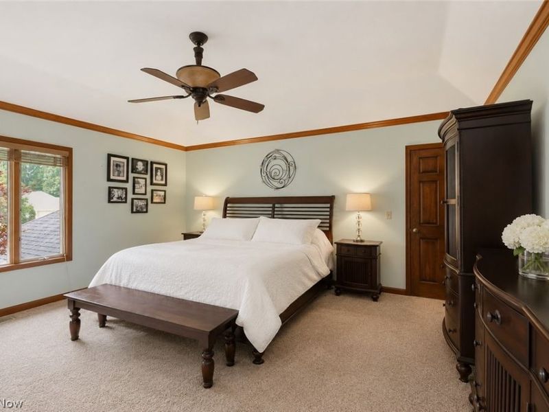 5743 Williamsburg Drive, Highland Heights, OH 44143 Photo 20