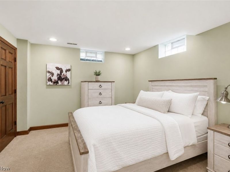 5743 Williamsburg Drive, Highland Heights, OH 44143 Photo 30