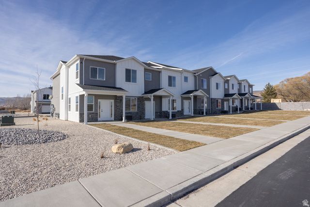 1198 S Village Ln S, Unit A1, Richfield, UT 84701 Main Photo