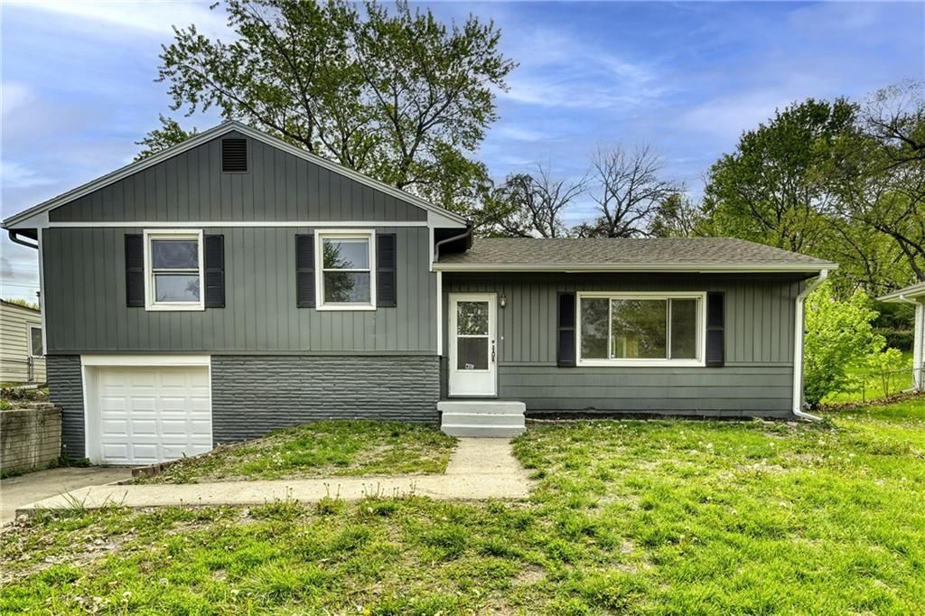3535 N Chelsea Avenue, Kansas City, MO 64117 Main Photo
