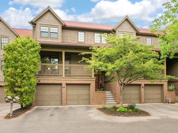 200 WILLIAM STREET, Unit 103, De Pere, WI 54115
