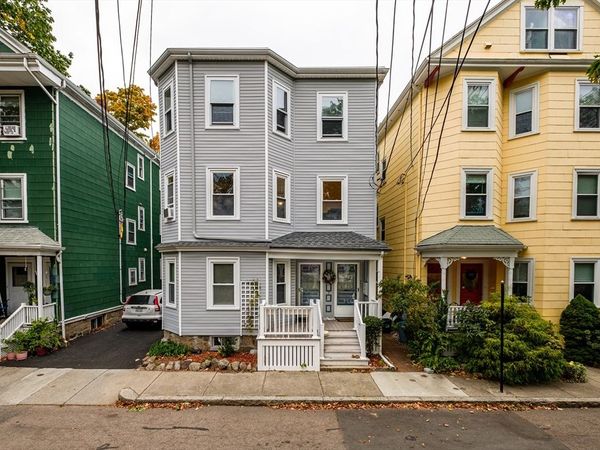 7 Mulford Street, Unit 3, Brookline, MA 02445