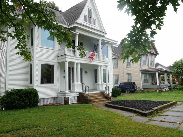 12 Meade Street, Buckhannon, WV 26201