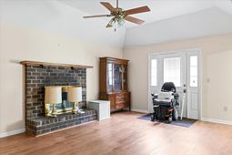 2495 Greenridge Road photo 4