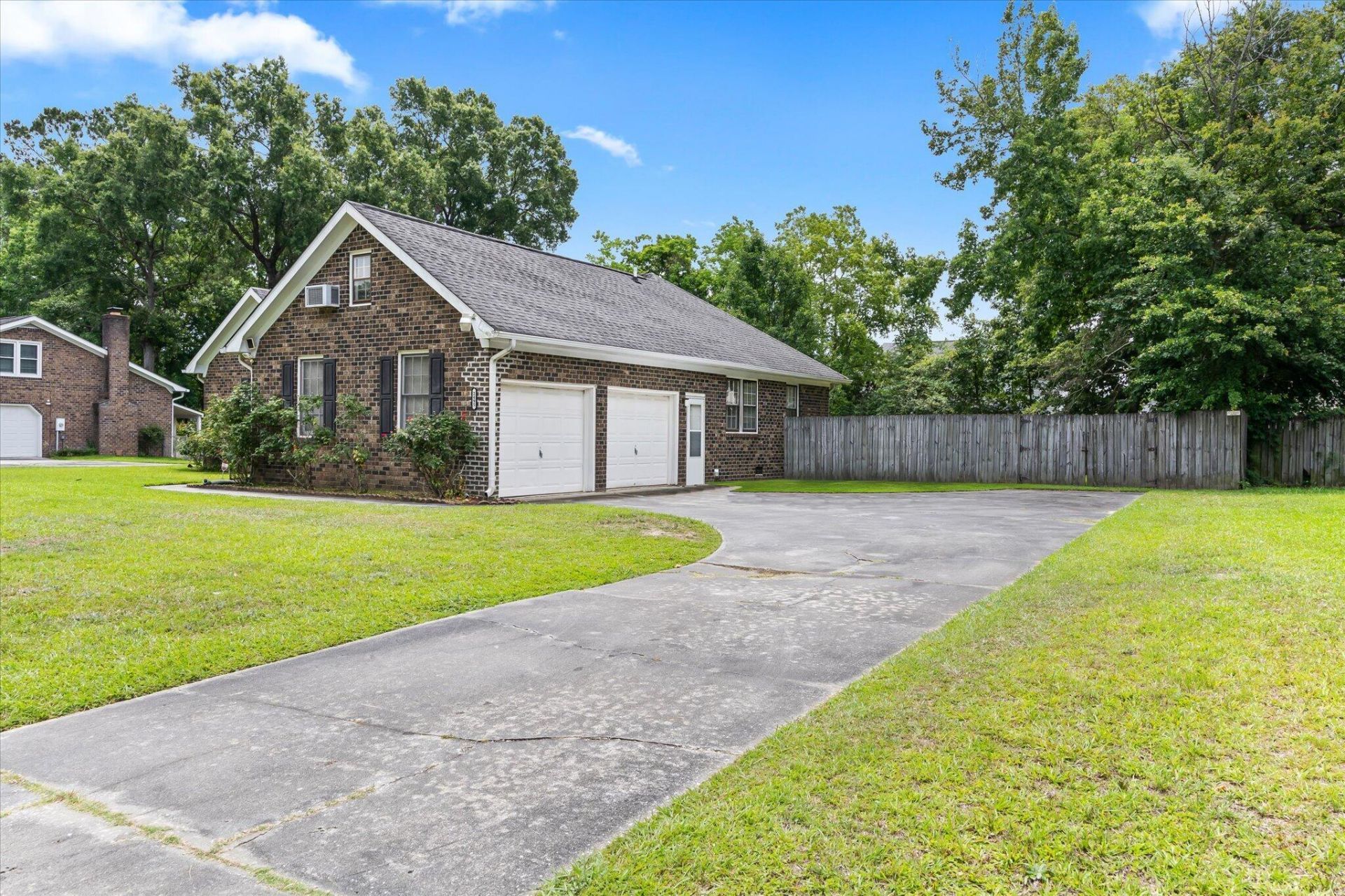 2495 Greenridge Road Photo 20