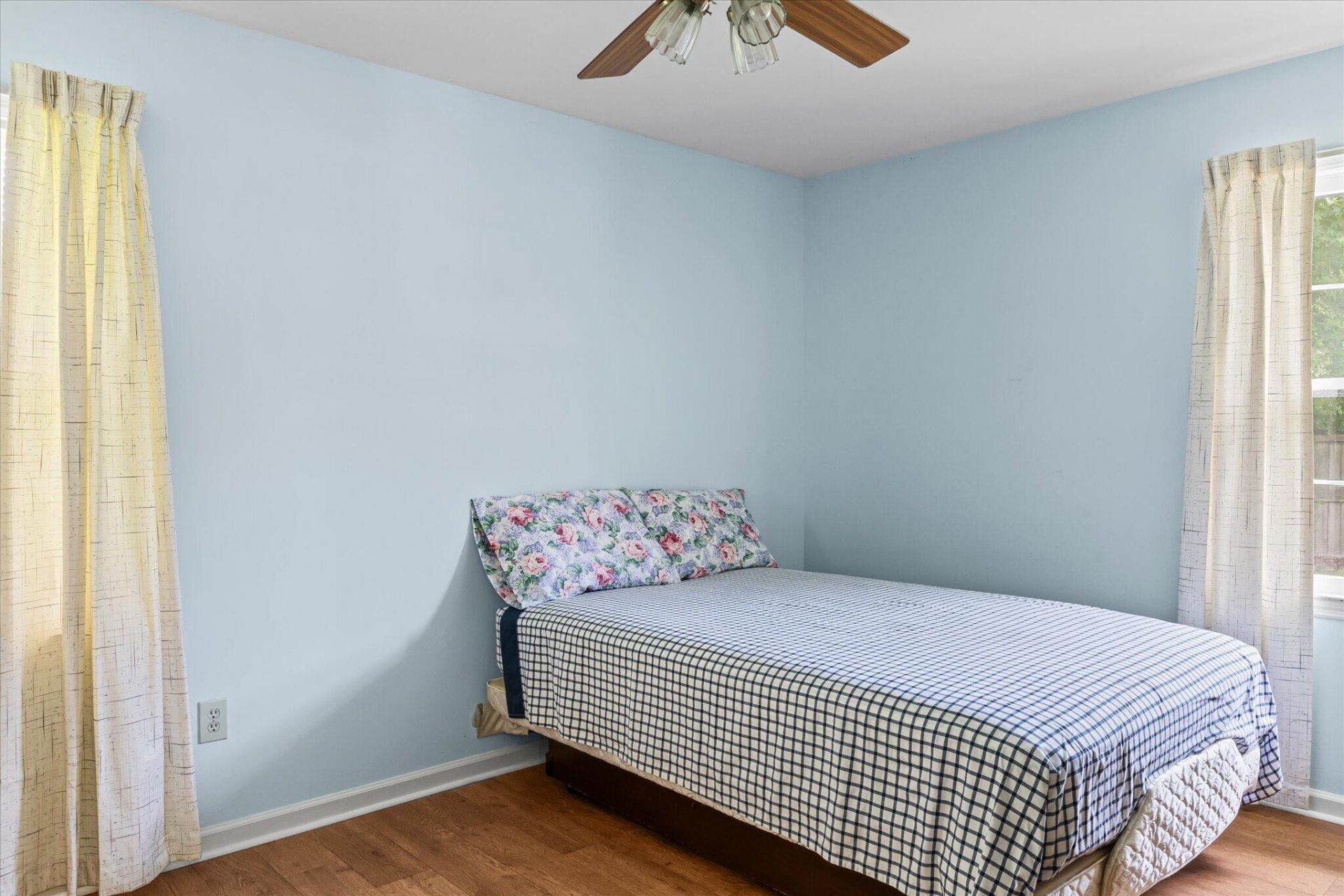 2495 Greenridge Road Photo 9