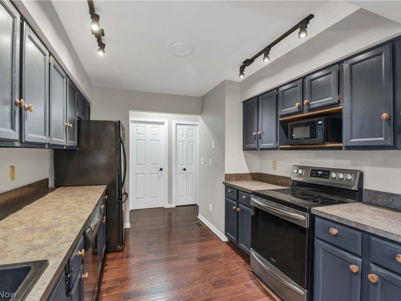 1335 Old Mill Path , Unit 6-7, Broadview Heights, OH 44147 Photo 11