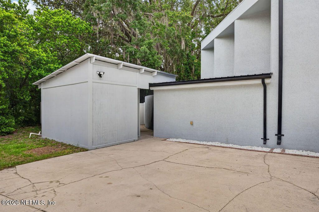 6861 Tamra Lane, Jacksonville, FL 32216 Photo