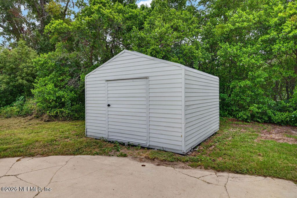 6861 Tamra Lane, Jacksonville, FL 32216 Photo