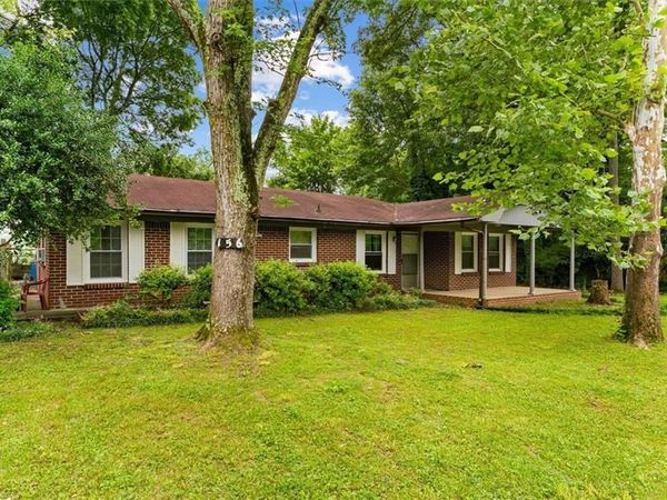 156 Parker Road , Calhoun, GA 30701