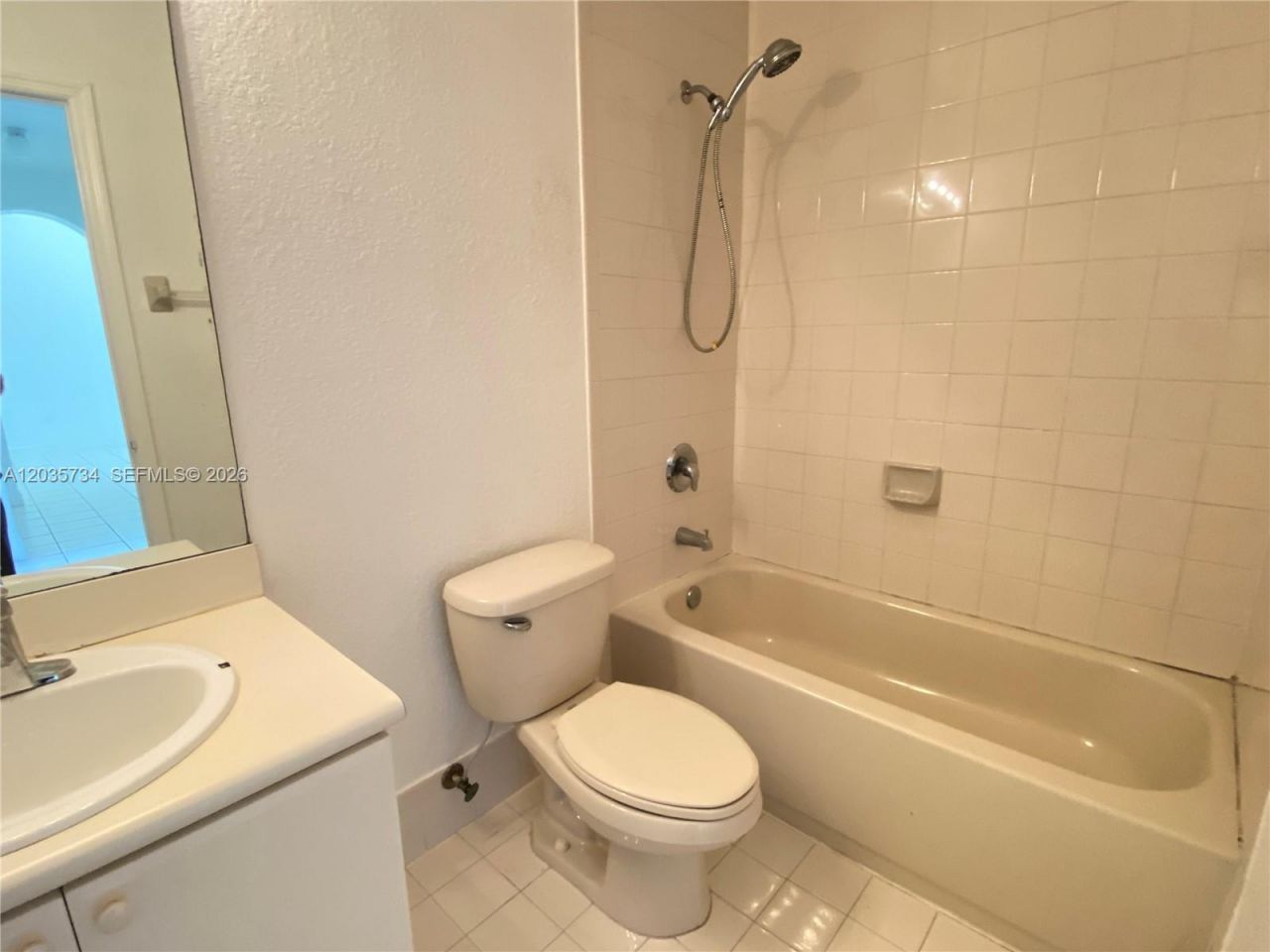 1658 SE 28th Ct, Unit 201, Homestead, FL 33035 Photo