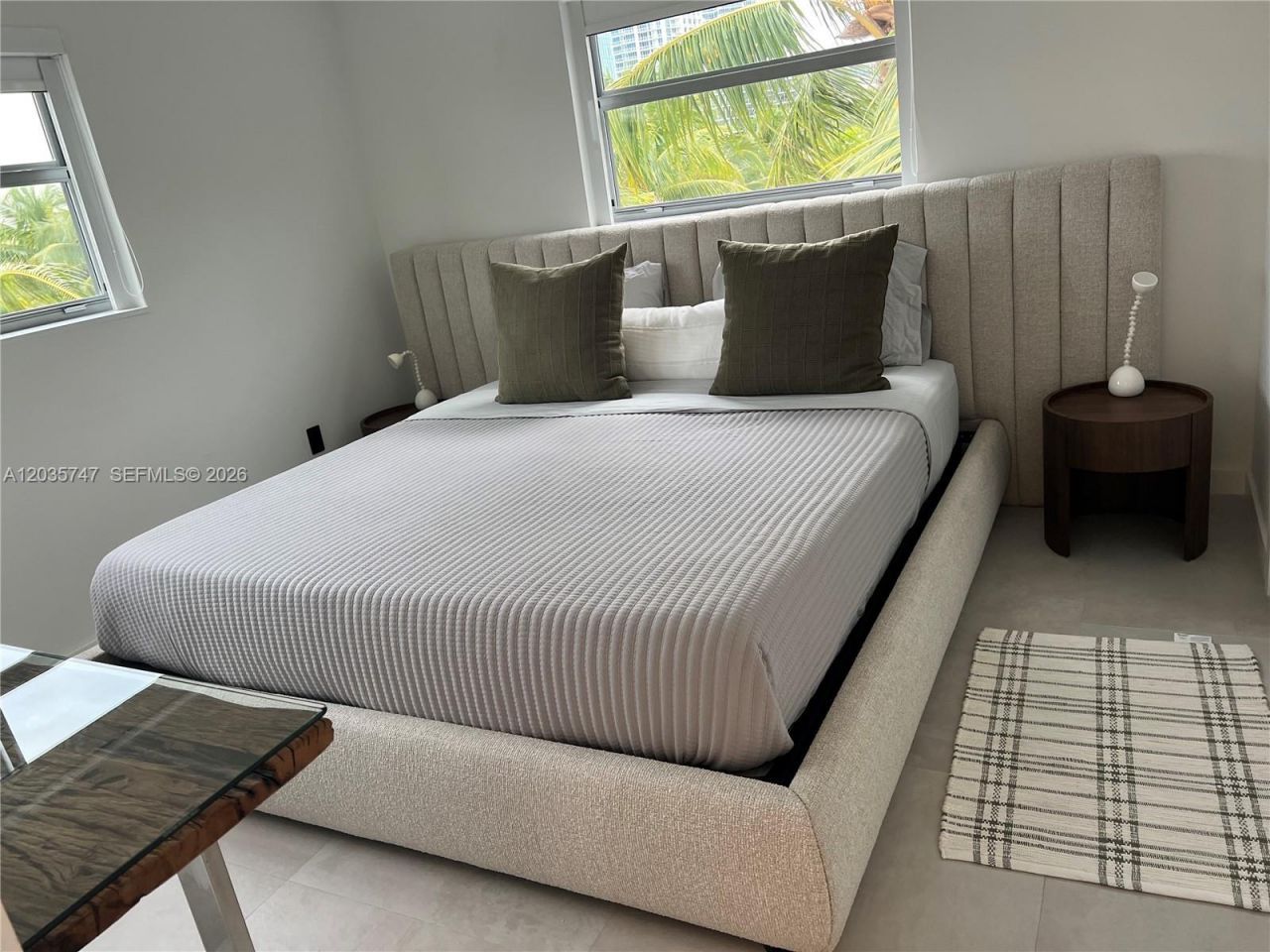 240 Collins Ave , Unit 4A, Miami Beach, FL 33139 Photo